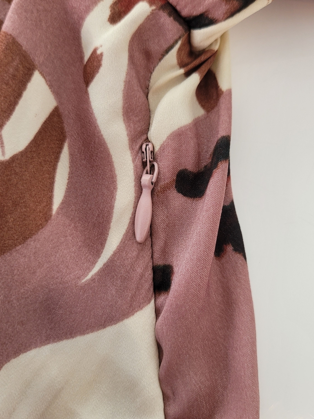 Grade & Gather Twist-Front Floral Maxi Dress in Blush and Olive Size S - Picture 12 of 16